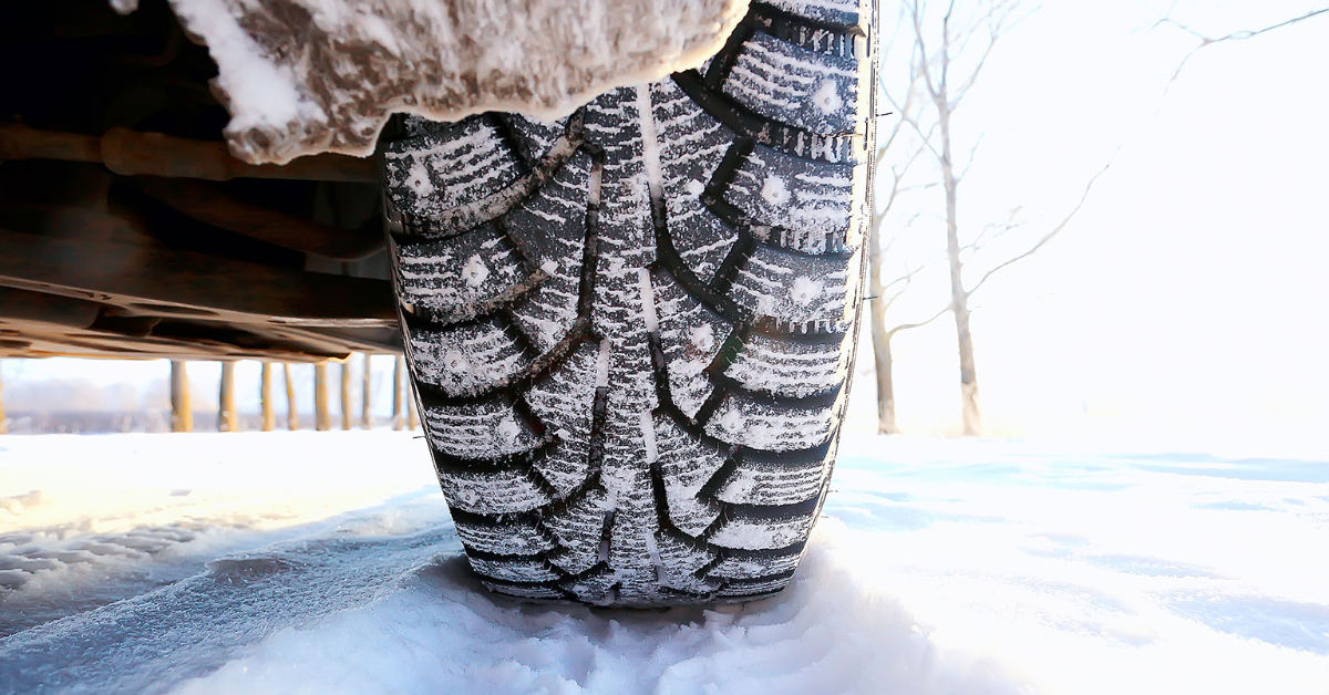 Pneus d’hiver vs pneus toutes saisons : quelle est la meilleure option au Québec ?
